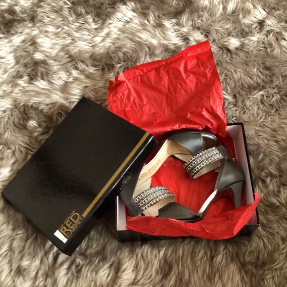 Stilettos Heels With Rhinestone Ankle Strap - Picture 9 of 9